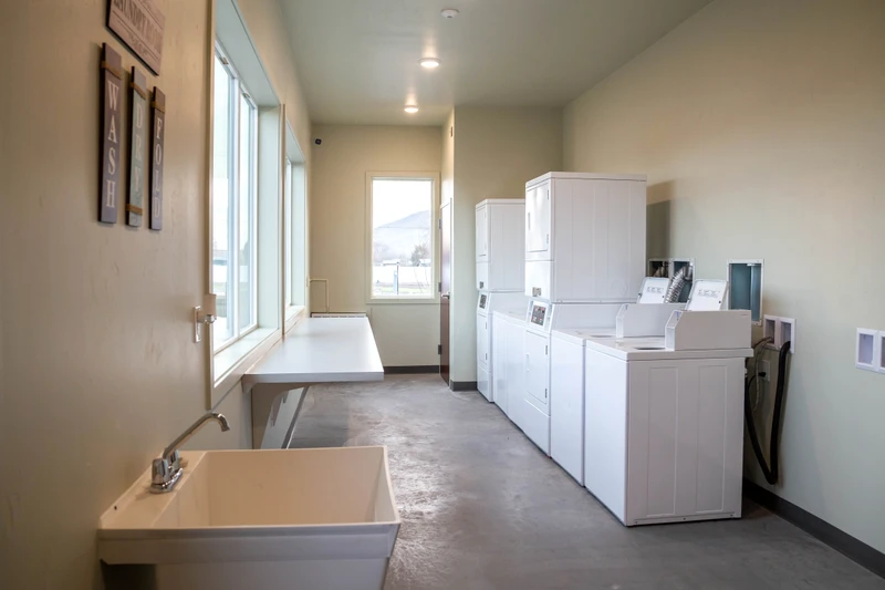 Clean, modern laundry facilities at Vale Valley RV Park