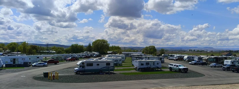 Overview of Vale Valley RV Park facilities and RV sites